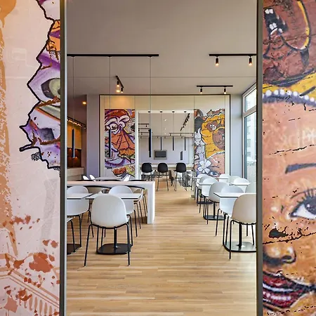 Koeln-ehrenfeld 3* Κολωνία