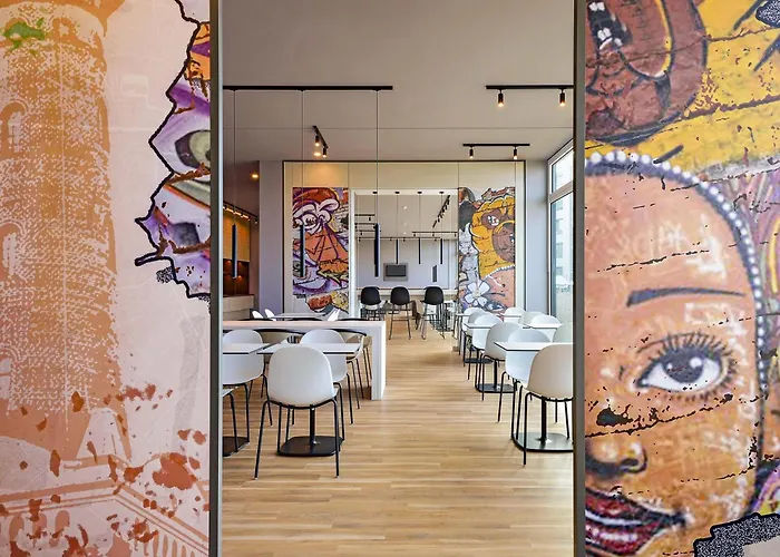 Koeln-ehrenfeld 3* Кёльн